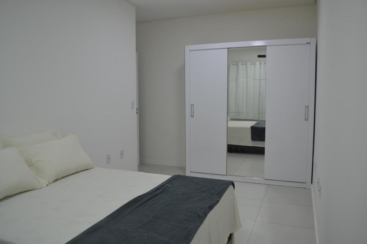 Apartamento Praia Do Santinho Florianópolis Eksteriør billede